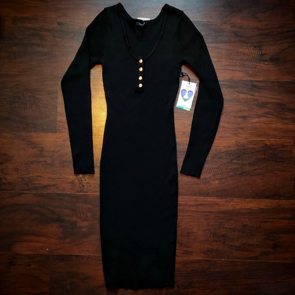 IRIS | Black Long Sleeve Sweater Dress -NWT- - Picture 1 of 4